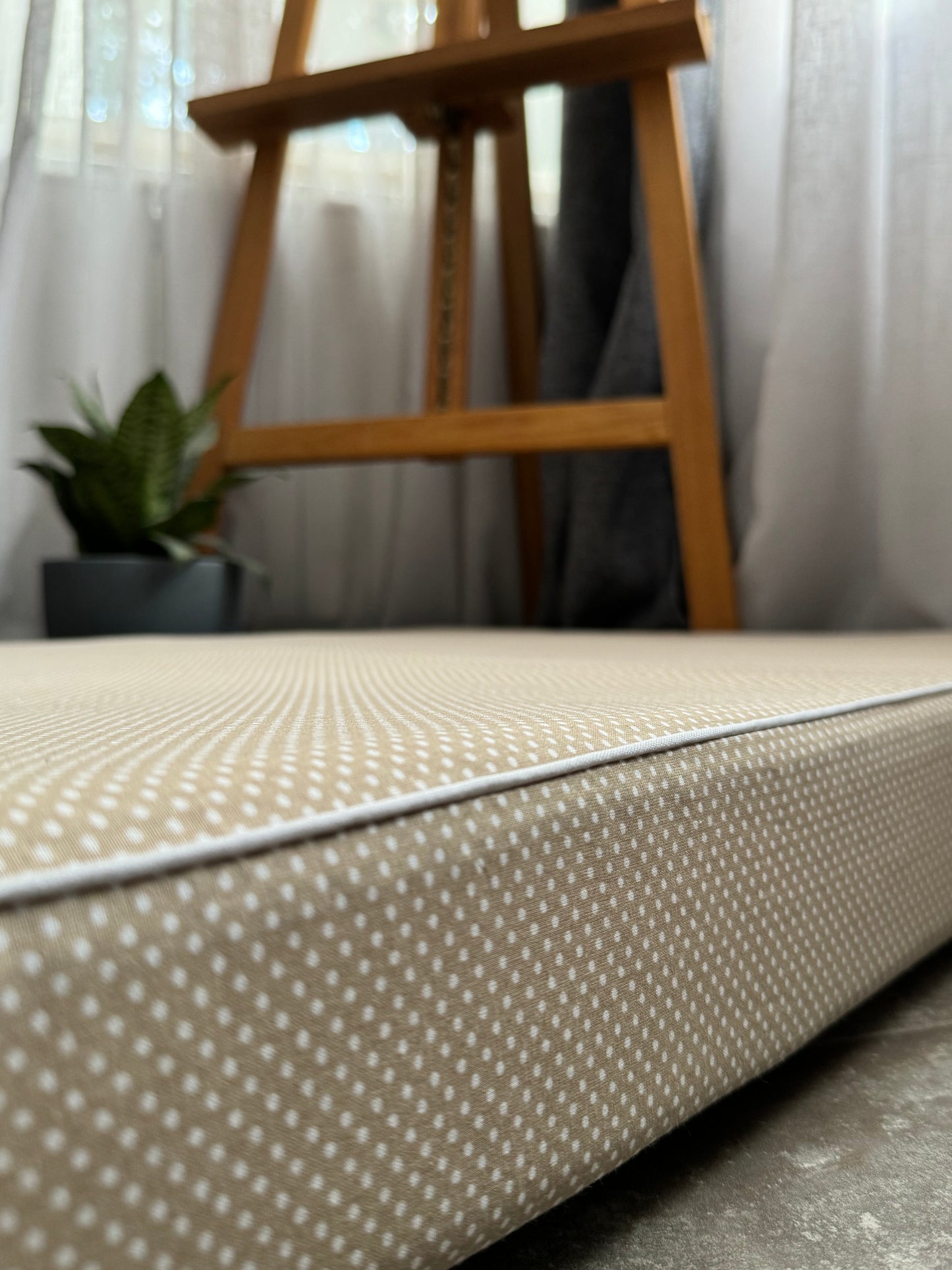 KREVET ZA PSE JASTUK KOKO Basic kolekcija